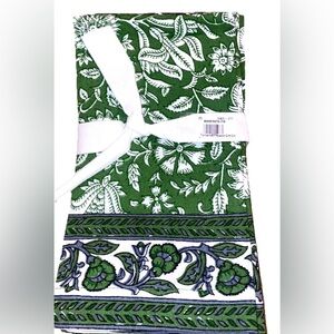 Set of 4 Pottery Barn Tamara Block Cloth Napkins Organic Cotton Green White